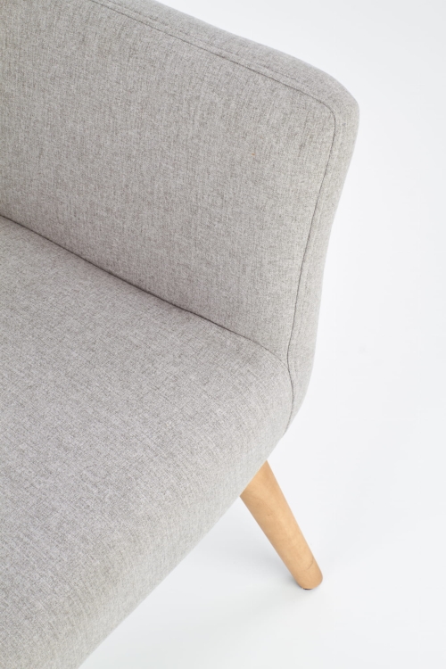 e4e9de21a6bcee4ef05f01254b30ad4c