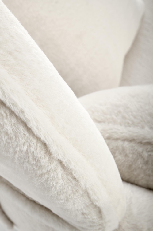 ed87f65d86772d7868a4acbe41dc4085