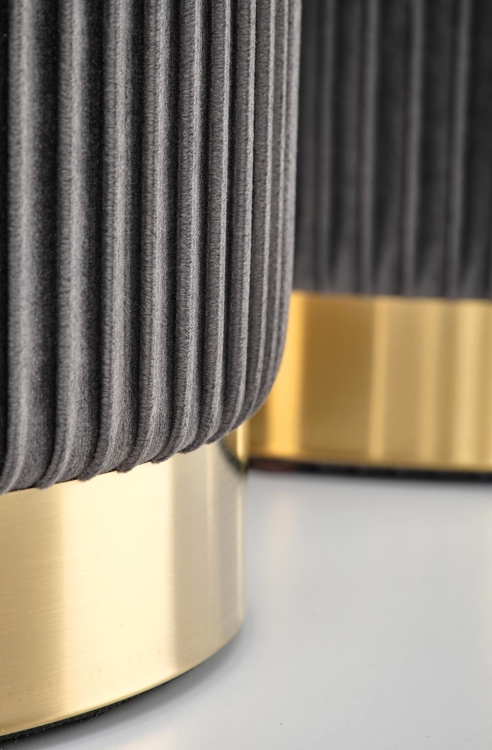 9ee89b097b12723de7b5dddc0f15d637